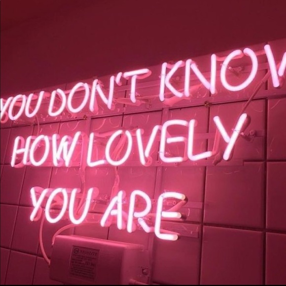 🍾GRAB IT IF YOU LOVE IT🍾 - Picture 9 of 16